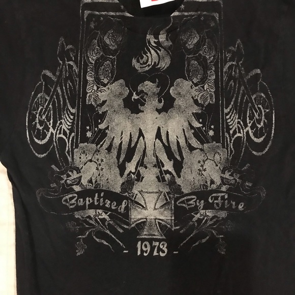 BDG black and grey ‘Baptized by fire’ tee shirt Size S Excellent used condition - Picture 8 of 11